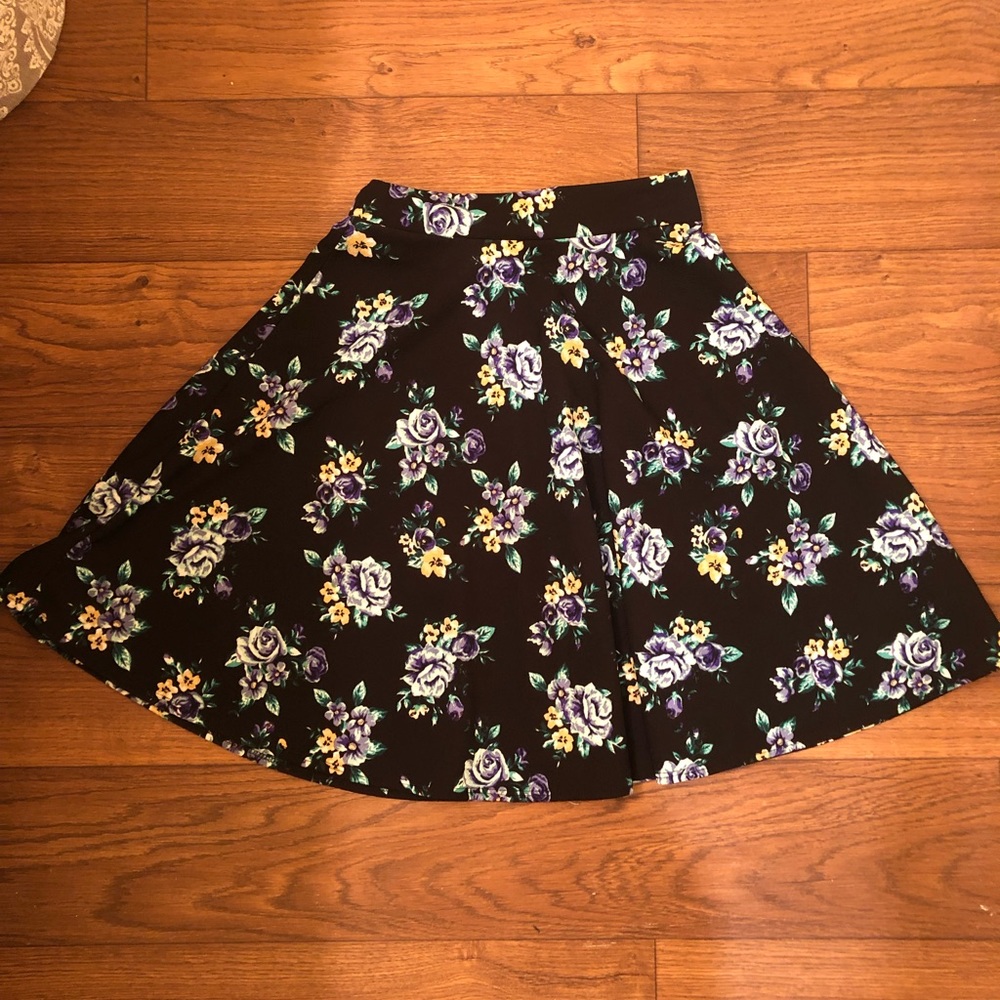 Floral midi skirt